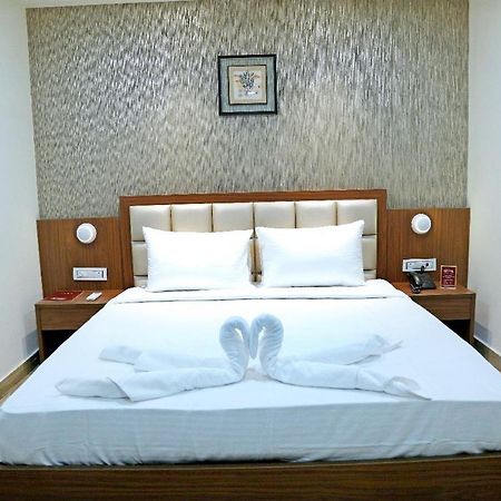 Hotel Shubham Celebrations Hyderabad Exterior foto