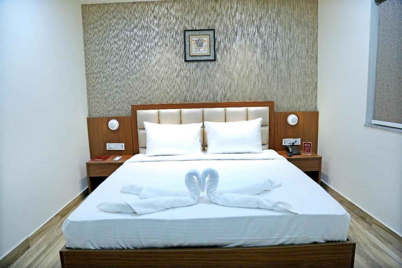 Hotel Shubham Celebrations Hyderabad Exterior foto